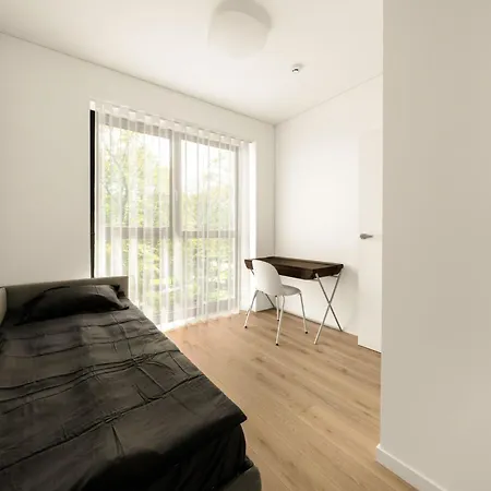 E4 Bright 2Br With Ev Parking, Workspace And Ac