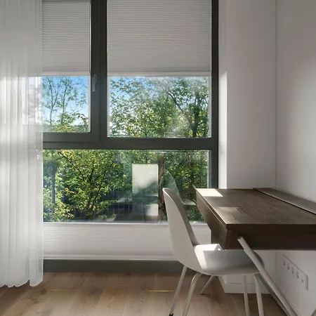Bright 2br With Private Ev Parking, Workspace, Ac *